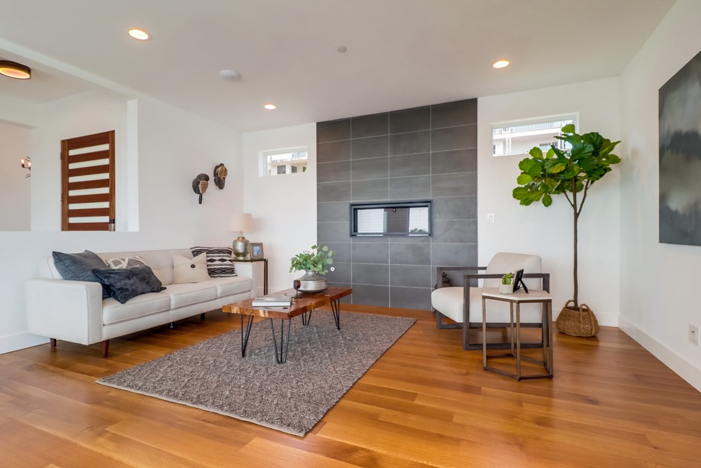 Virtual tour photo 5 of 16 for 2245 Locust St
