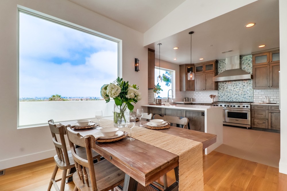 Virtual tour photo 8 of 16 for 2245 Locust St