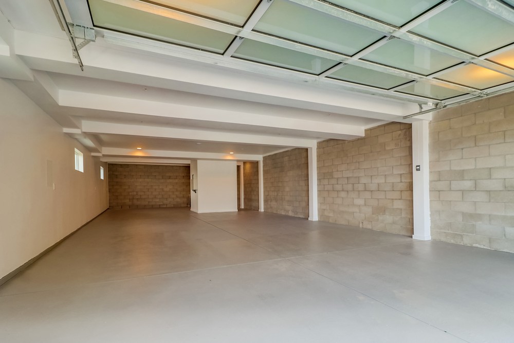 Virtual tour photo 11 of 16 for 2245 Locust St
