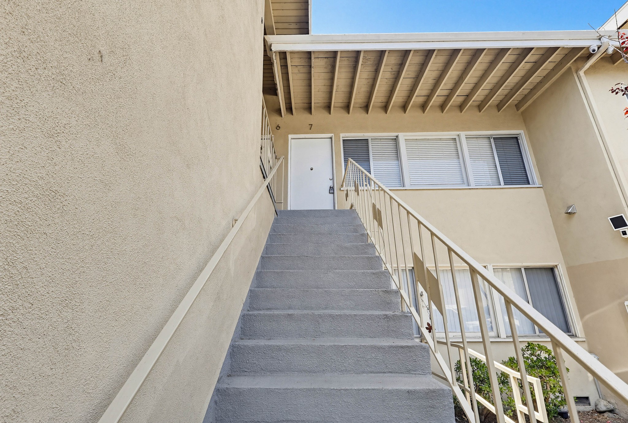 Virtual tour photo 6 of 51 for 2245 W 26th Pl #07