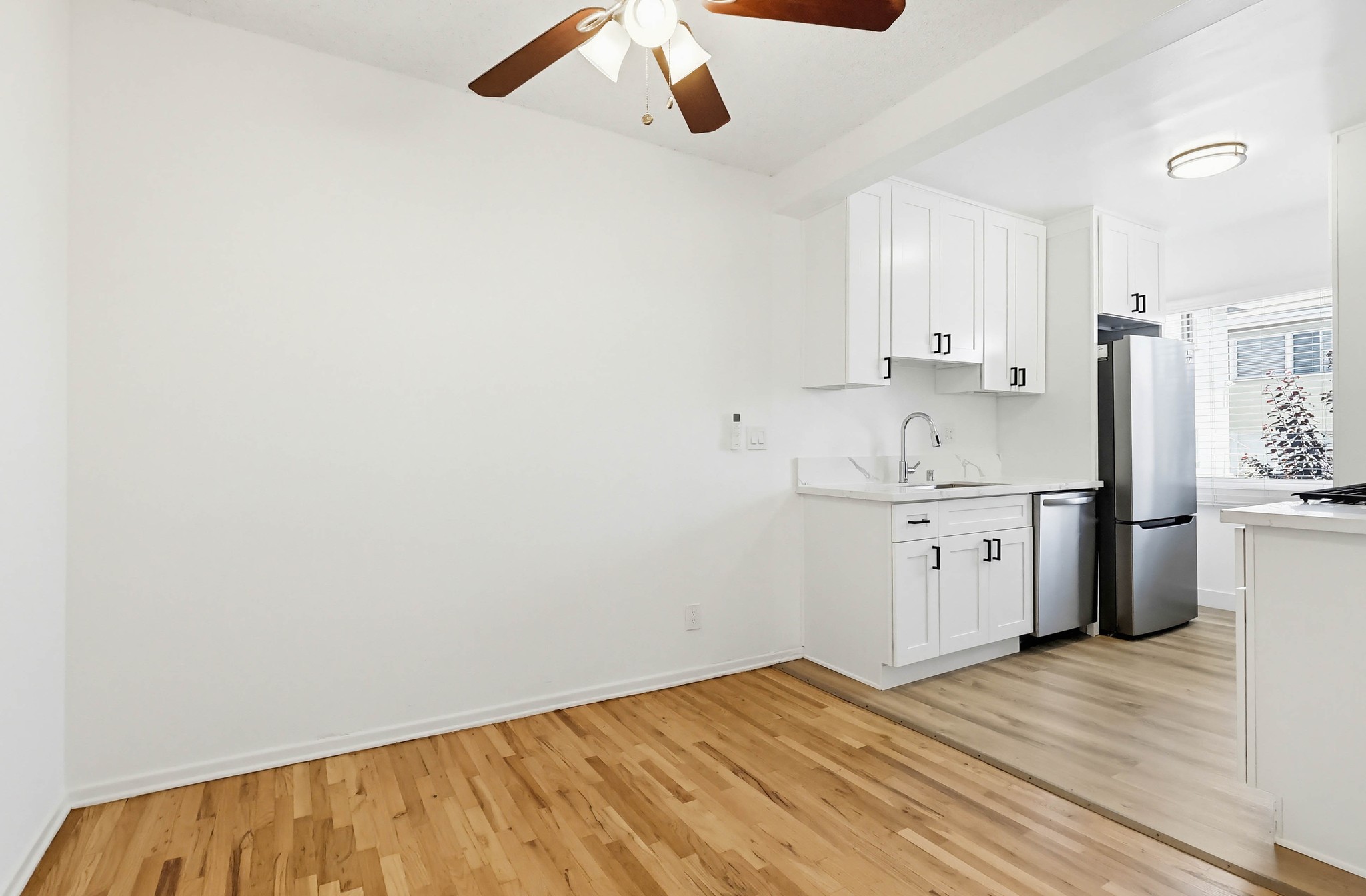 Virtual tour photo 16 of 51 for 2245 W 26th Pl #07