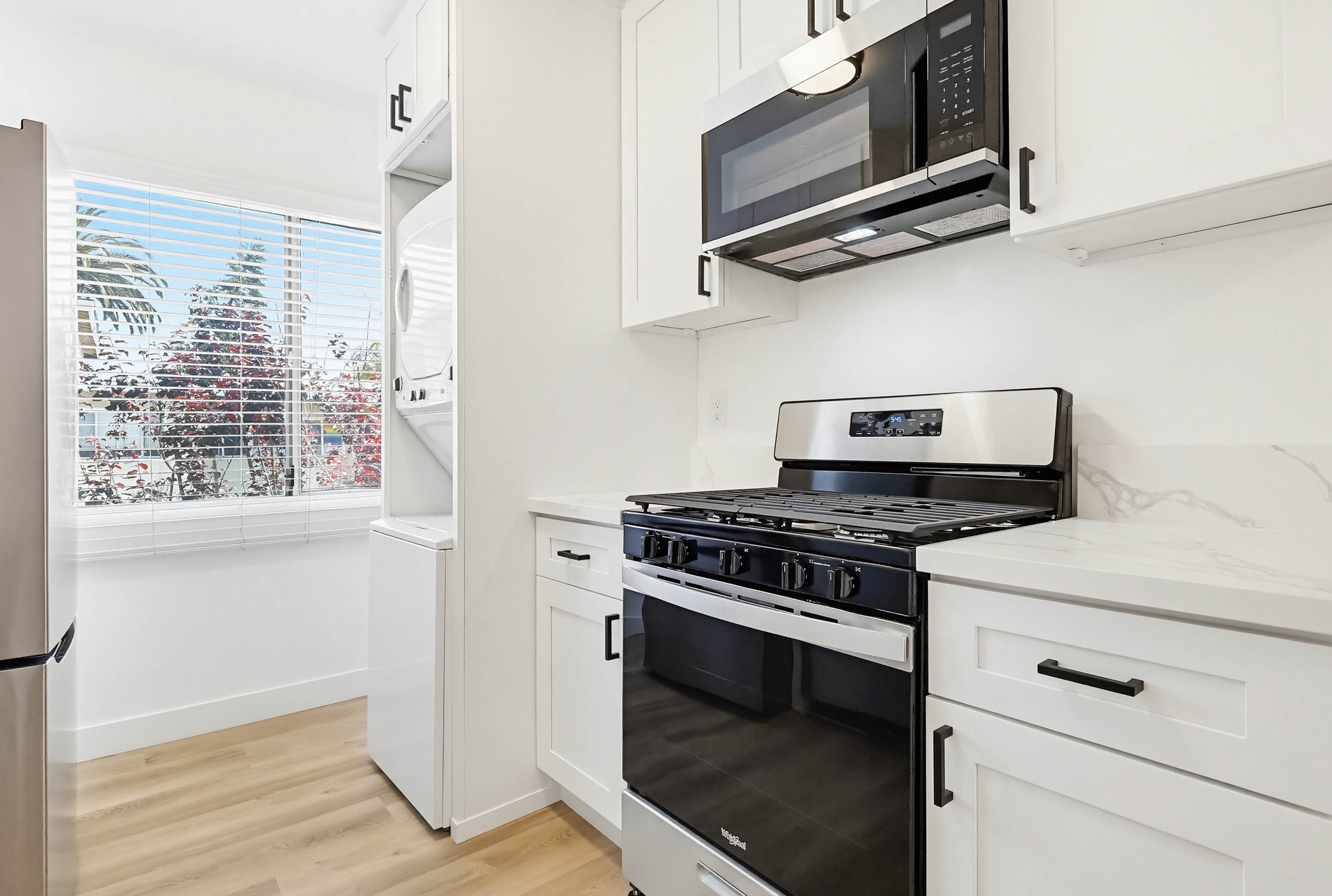 Virtual tour photo 22 of 51 for 2245 W 26th Pl #07