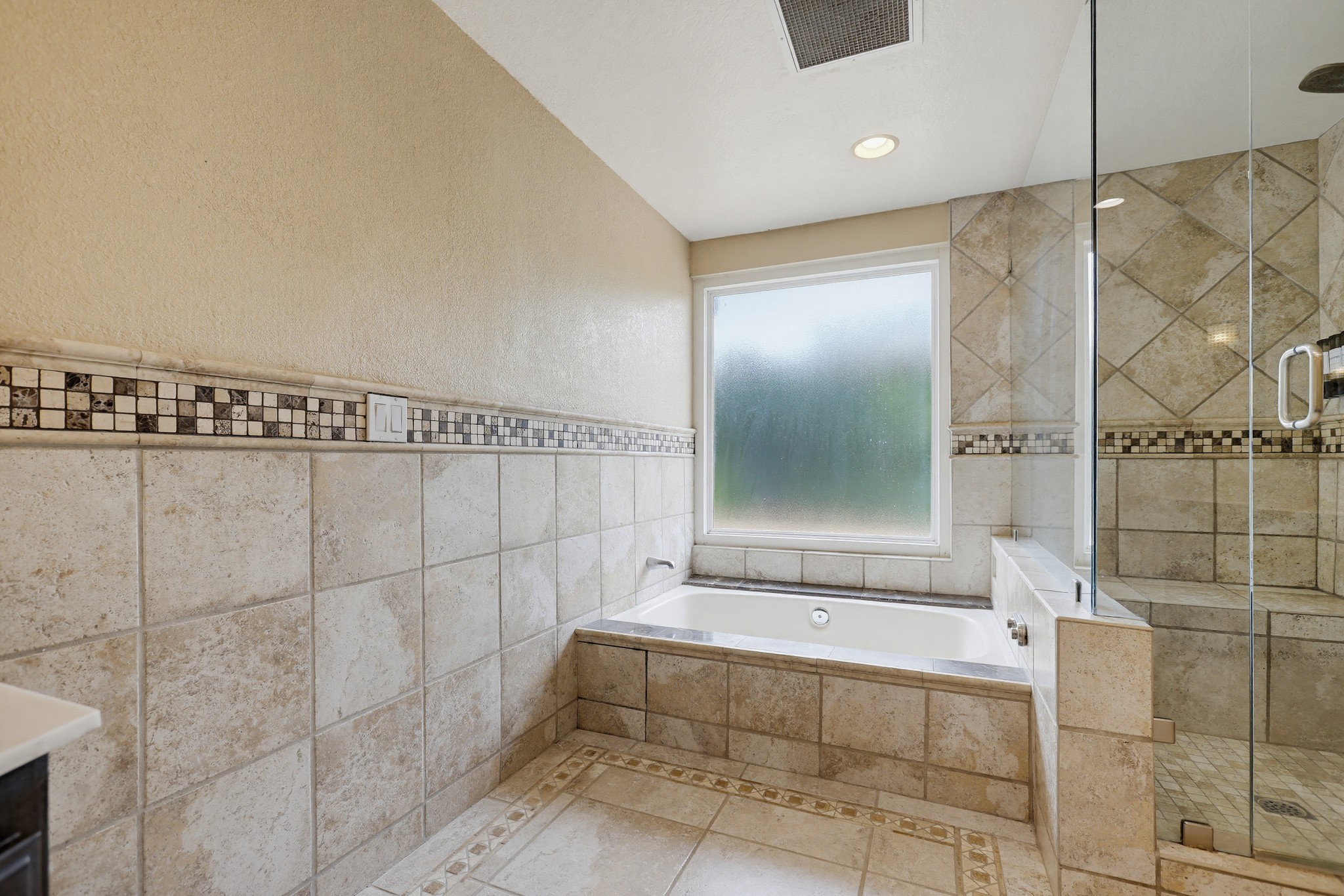 Virtual tour photo 62 of 116 for 22455 Melida