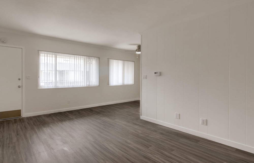Virtual tour photo 9 of 21 for 2246 1/2 Grand Ave