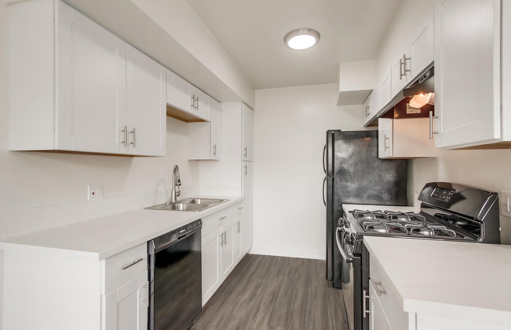 Virtual tour photo 13 of 21 for 2246 1/2 Grand Ave