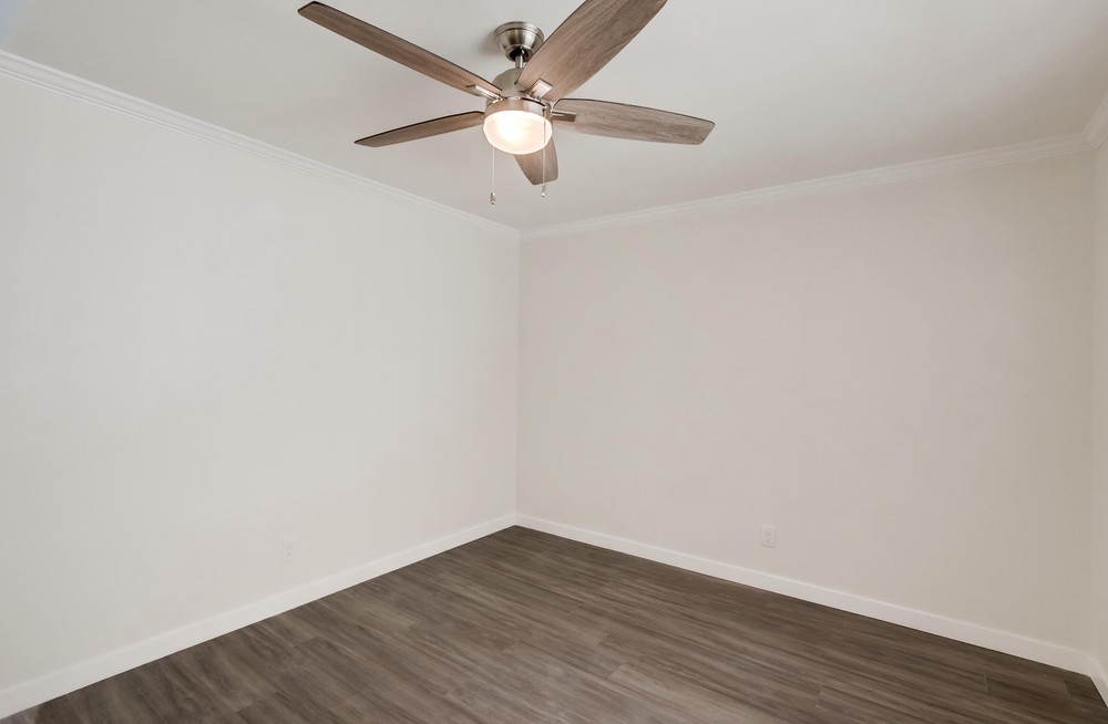 Virtual tour photo 17 of 21 for 2246 1/2 Grand Ave