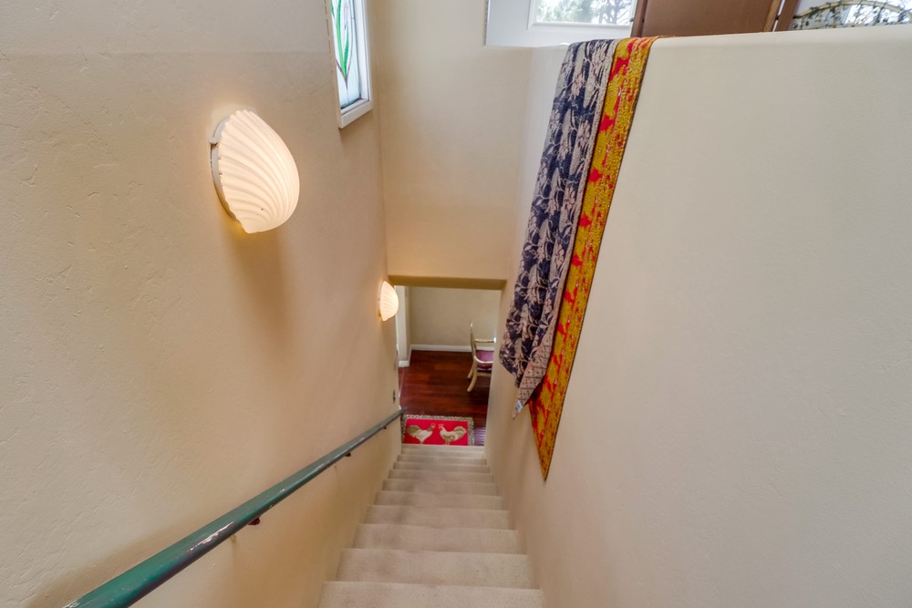 Virtual tour photo 21 of 60 for 2246 Bolinas St