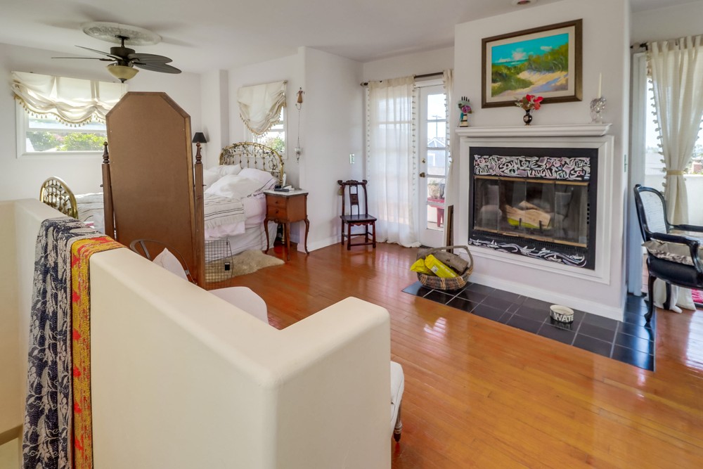 Virtual tour photo 22 of 60 for 2246 Bolinas St