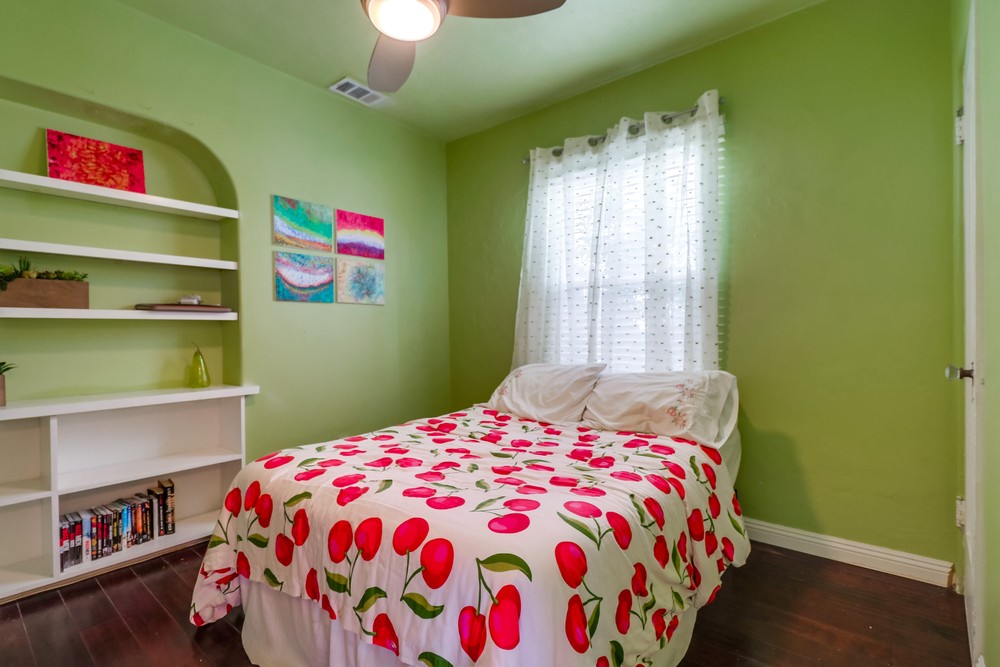 Virtual tour photo 40 of 60 for 2246 Bolinas St