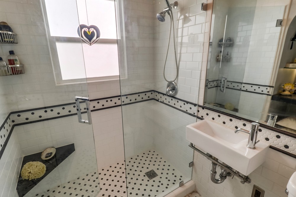 Virtual tour photo 48 of 60 for 2246 Bolinas St