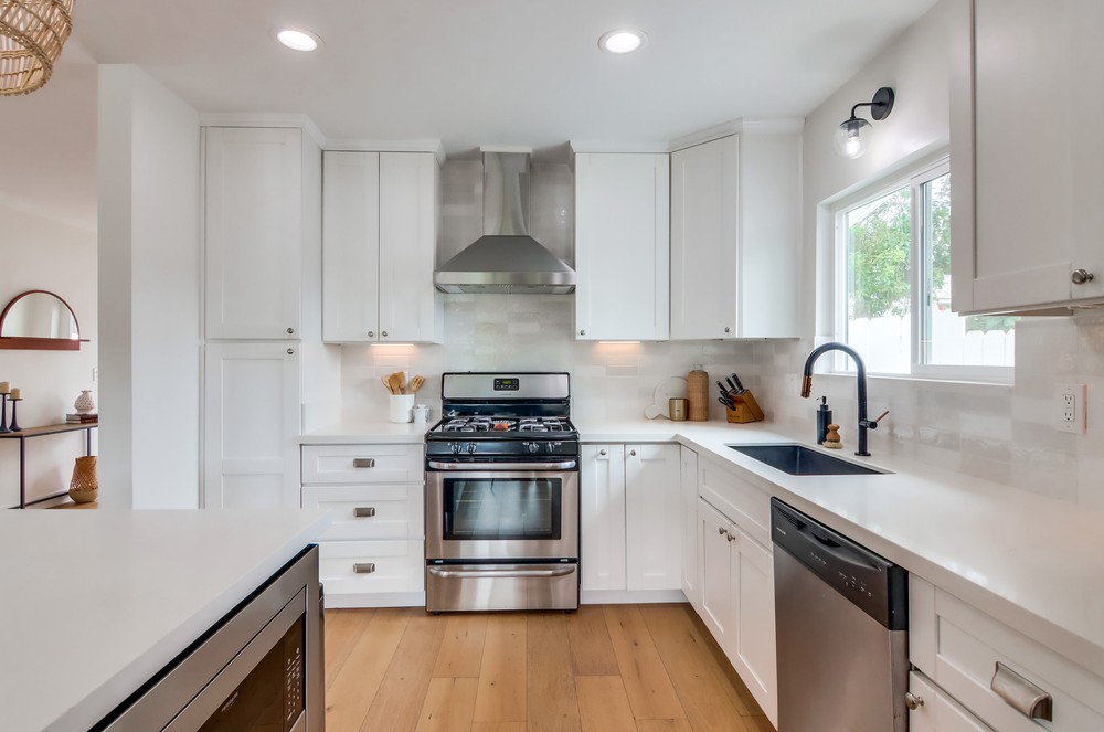 Virtual tour photo 26 of 64 for 2246 Seaside St