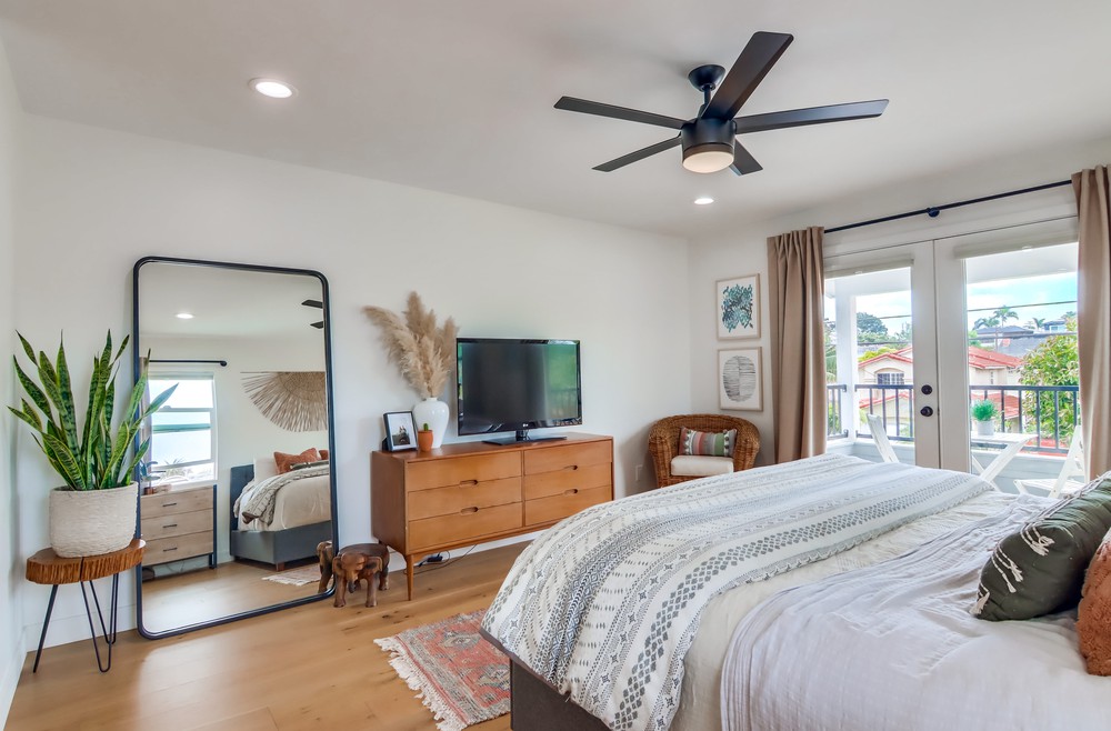 Virtual tour photo 41 of 64 for 2246 Seaside St