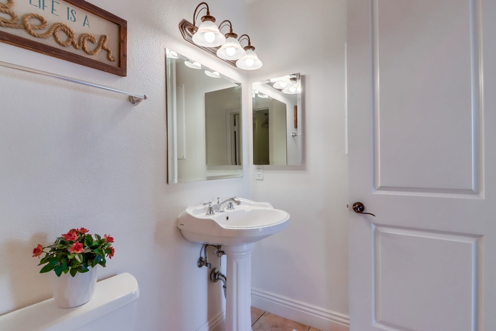 Virtual tour photo 32 of 60 for 2247 Third Ave