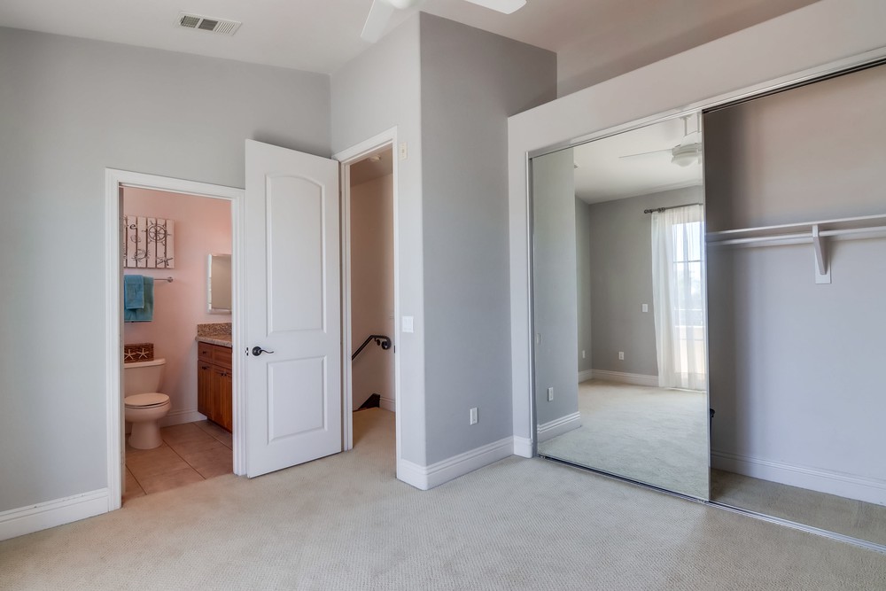 Virtual tour photo 49 of 60 for 2247 Third Ave