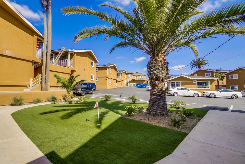 Virtual tour photo 10 of 37 for 2249 Ulric St
