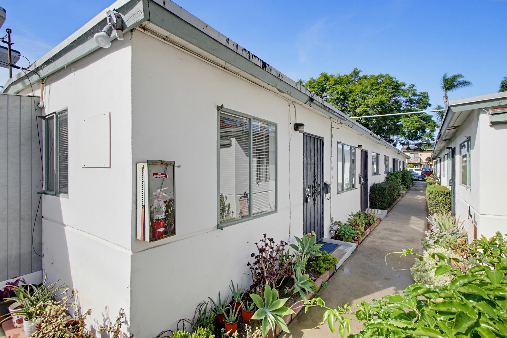 Virtual tour photo 6 of 30 for 225 D Ave