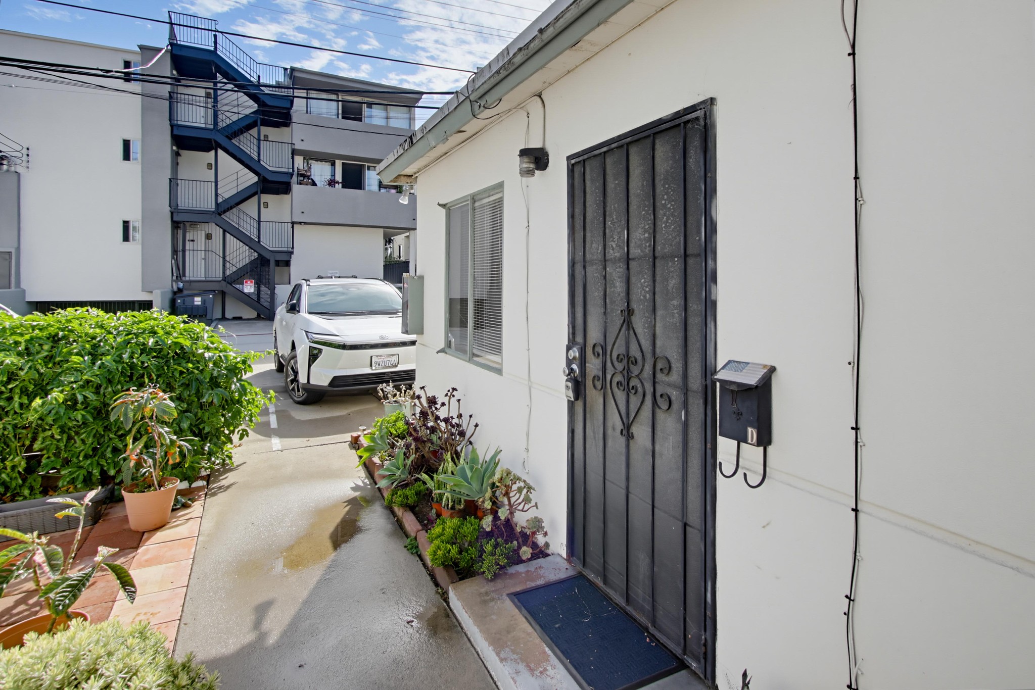 Virtual tour photo 9 of 30 for 225 D Ave