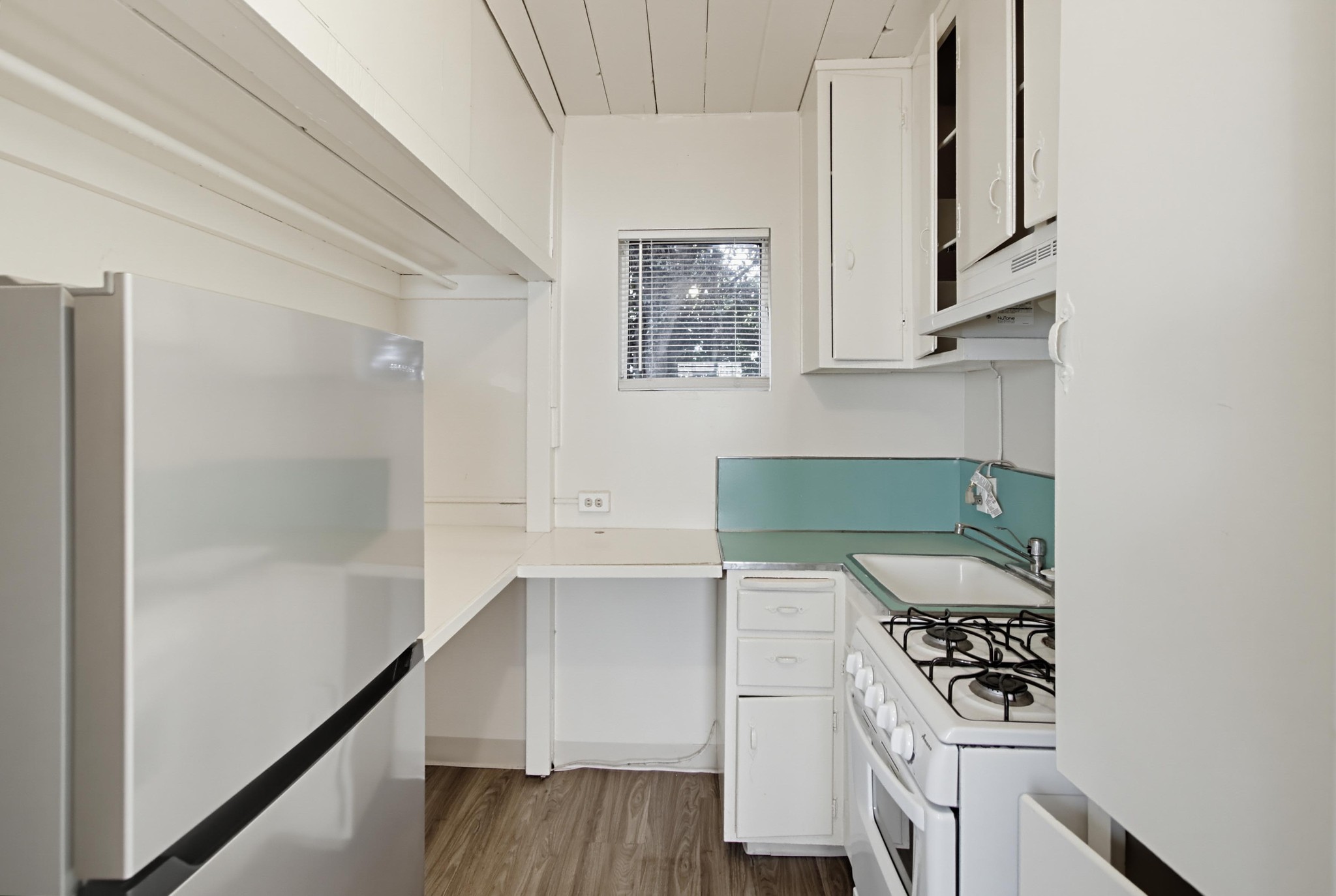 Virtual tour photo 14 of 30 for 225 D Ave