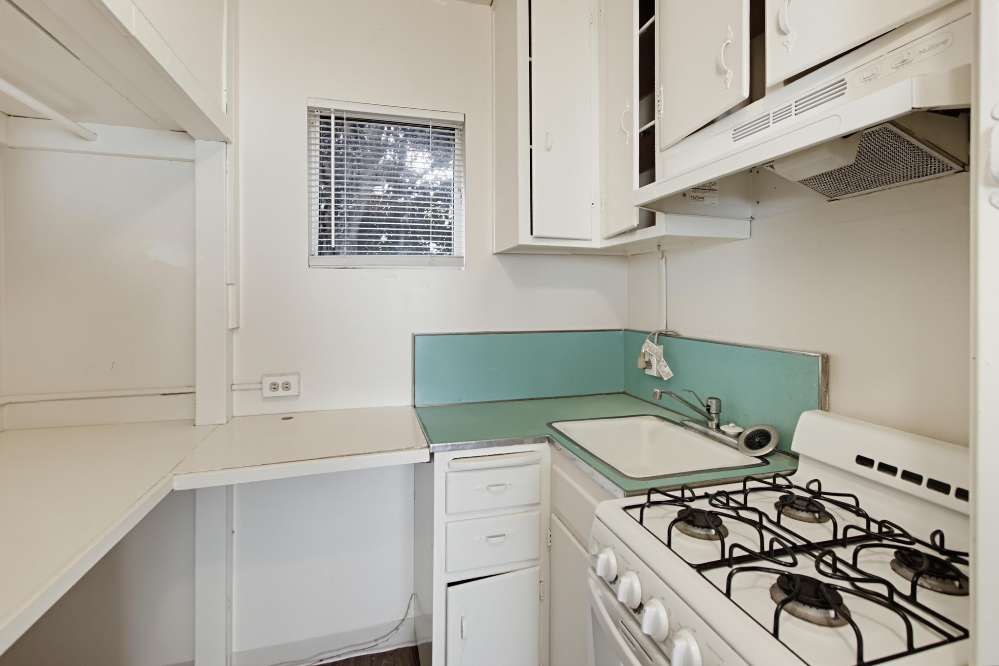 Virtual tour photo 15 of 30 for 225 D Ave
