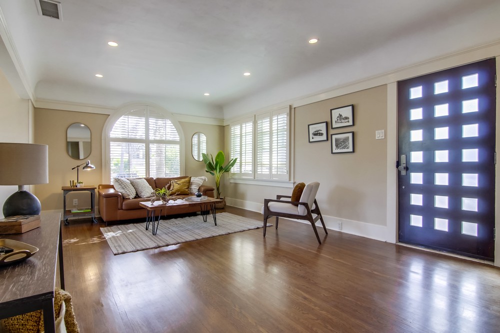 Virtual tour photo 9 of 55 for 2252 Cliff St