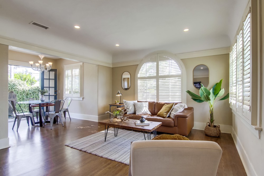 Virtual tour photo 13 of 55 for 2252 Cliff St