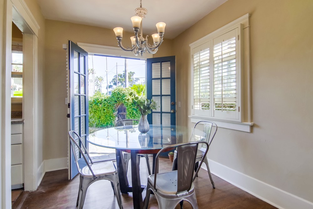 Virtual tour photo 18 of 55 for 2252 Cliff St