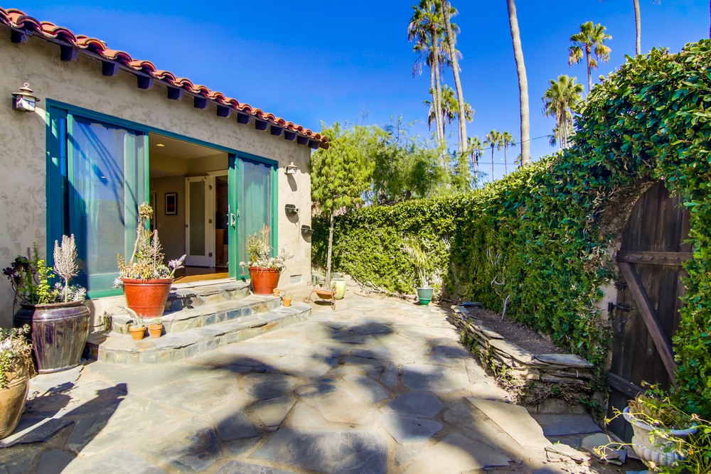 Virtual tour photo 52 of 55 for 2252 Cliff St