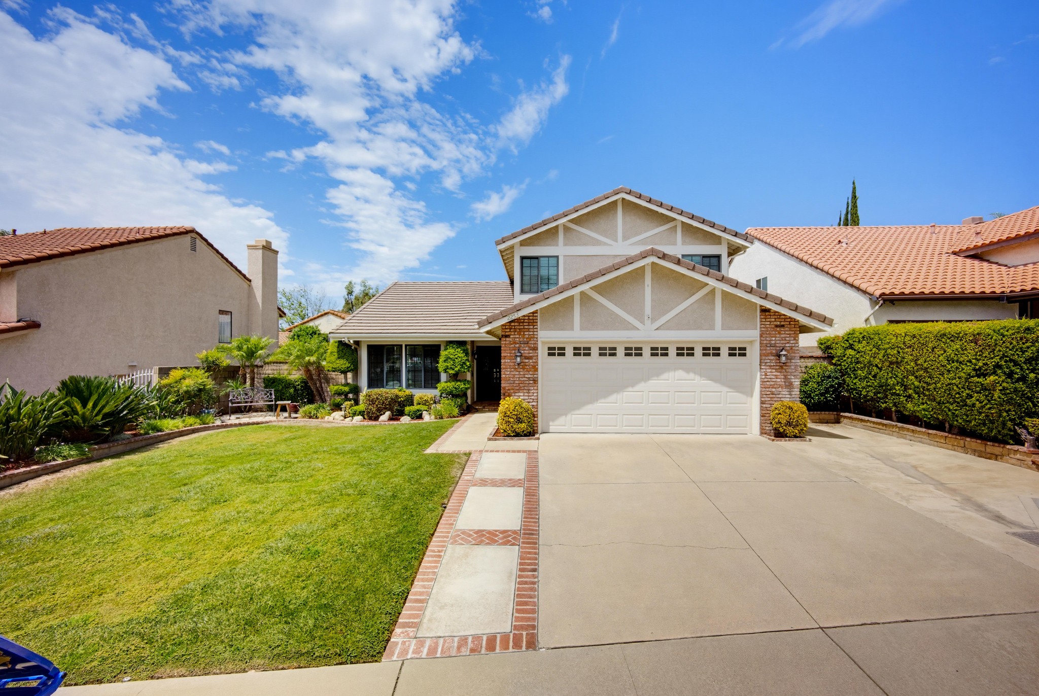 Virtual tour photo 1 of 67 for 2253 Jasmine Ave
