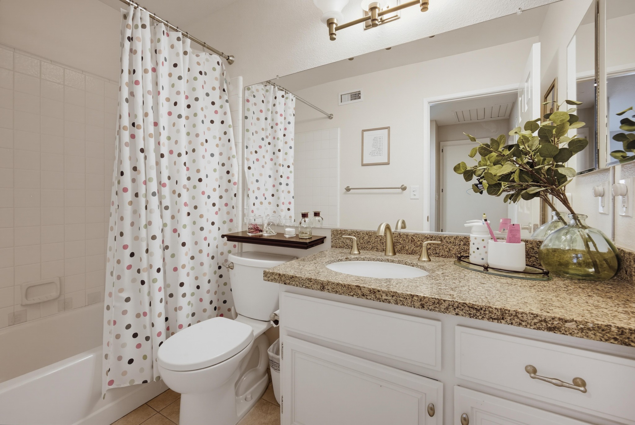 Virtual tour photo 36 of 67 for 2253 Jasmine Ave