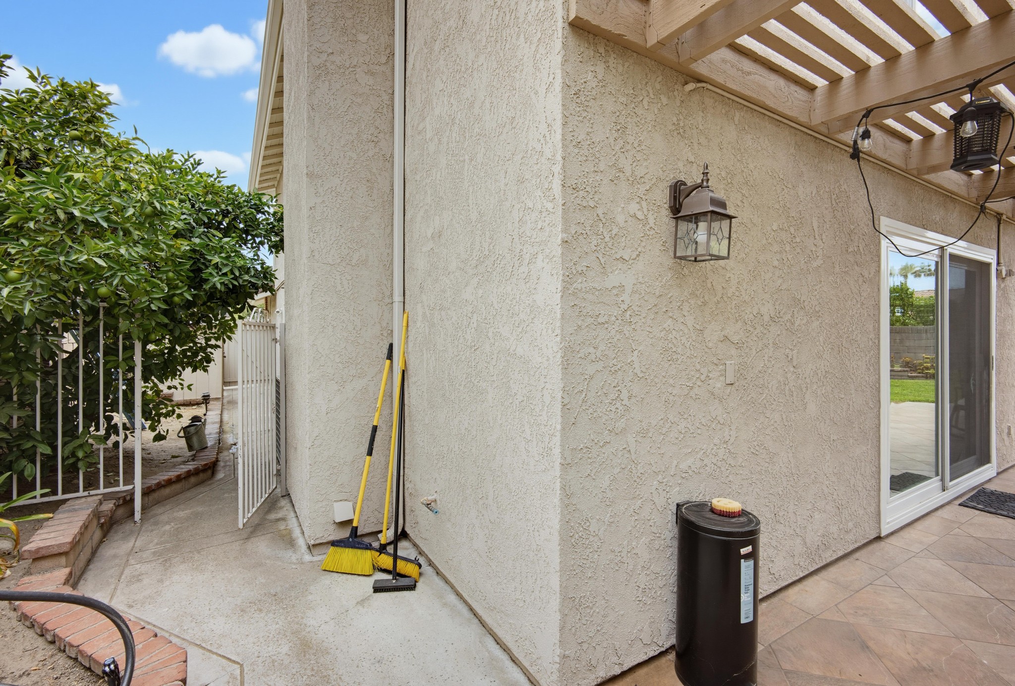 Virtual tour photo 48 of 67 for 2253 Jasmine Ave