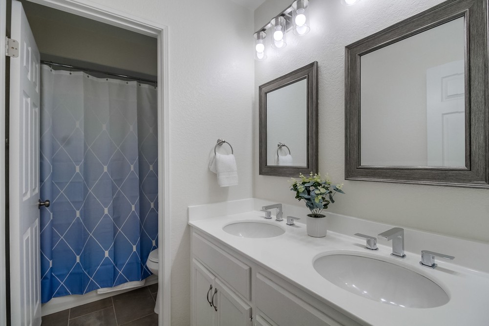 Virtual tour photo 45 of 98 for 2257 Haller St