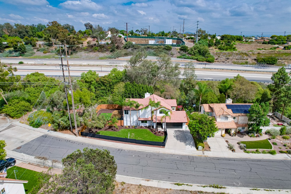 Virtual tour photo 1 of 27 for 2257 Haller St