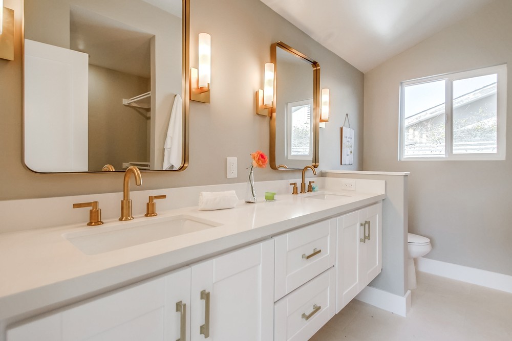 Virtual tour photo 30 of 73 for 2257 Tokalon St