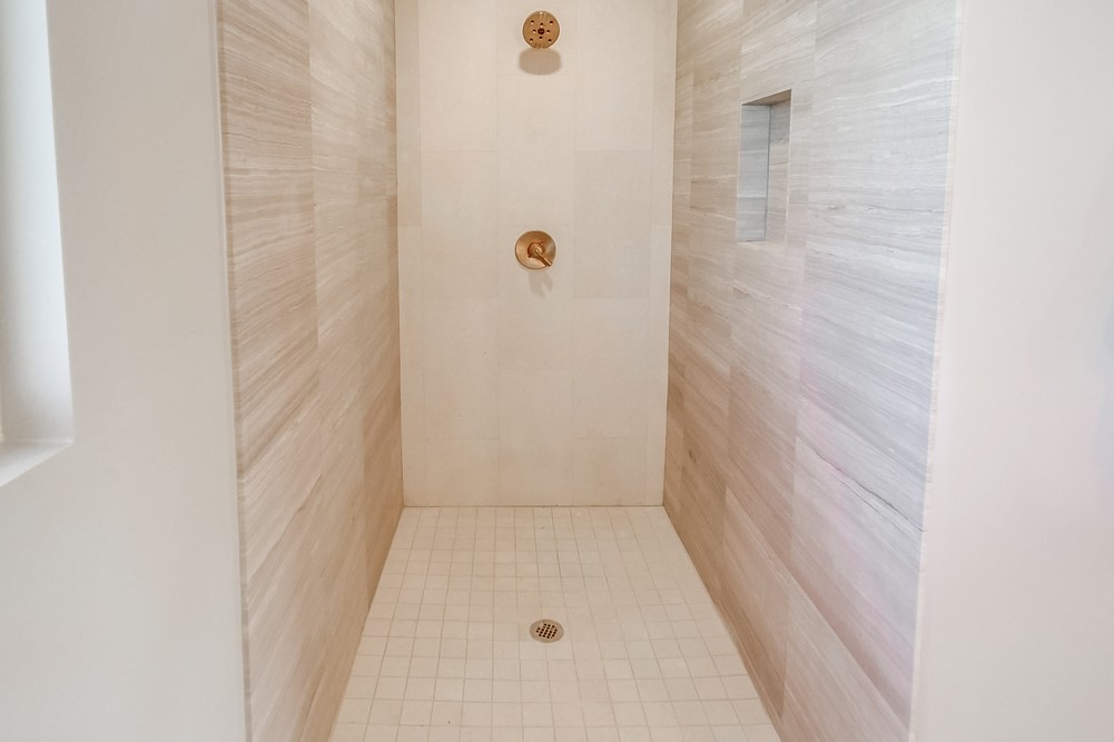 Virtual tour photo 31 of 73 for 2257 Tokalon St