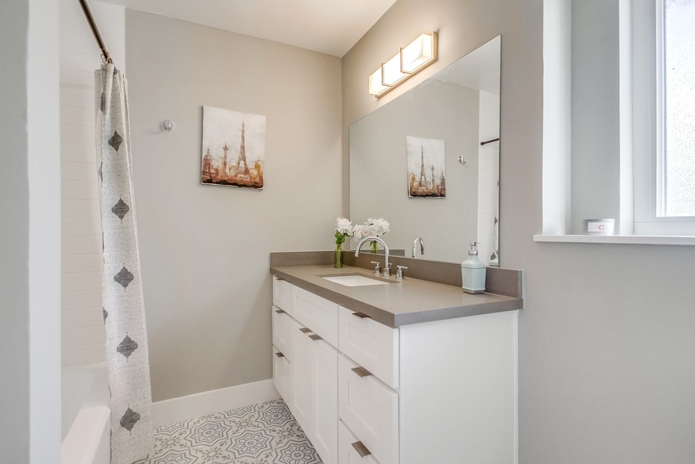 Virtual tour photo 38 of 73 for 2257 Tokalon St