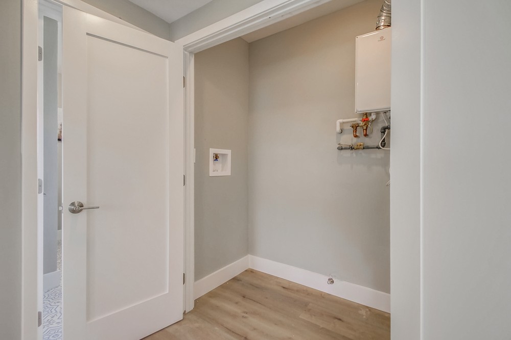 Virtual tour photo 44 of 73 for 2257 Tokalon St