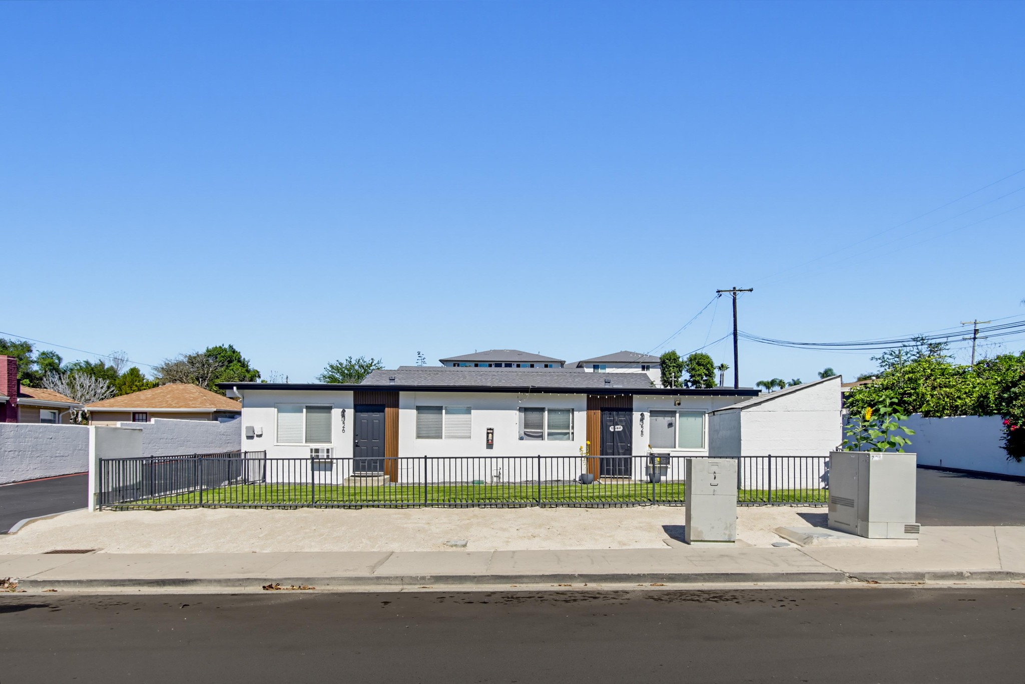Virtual tour photo 1 of 30 for 226 E California Ave