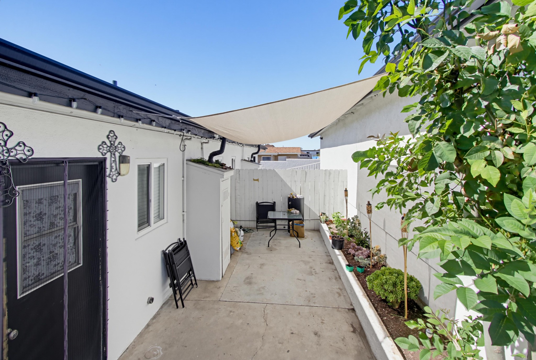 Virtual tour photo 25 of 30 for 226 E California Ave
