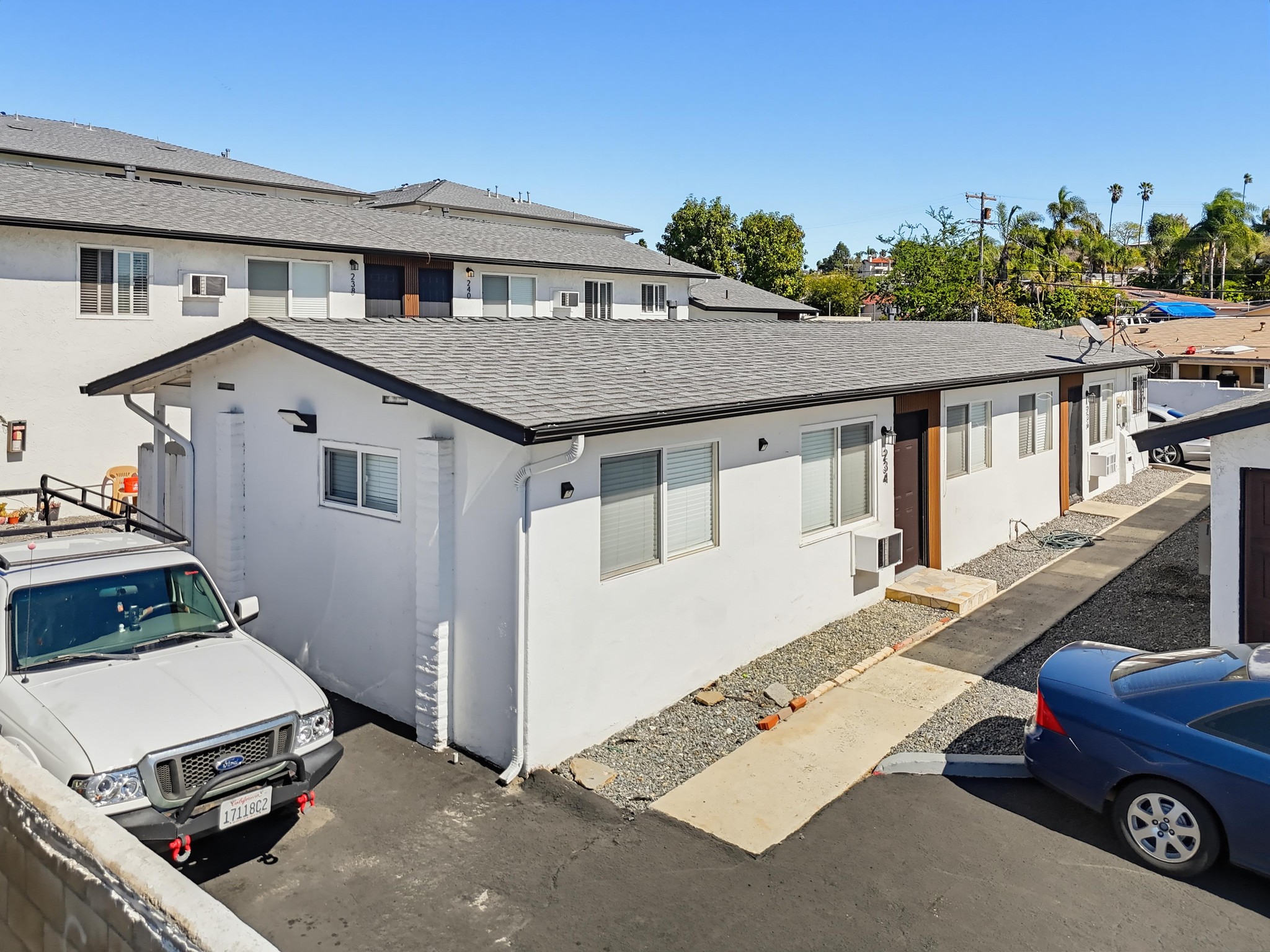 Virtual tour photo 10 of 78 for 226 E California Ave
