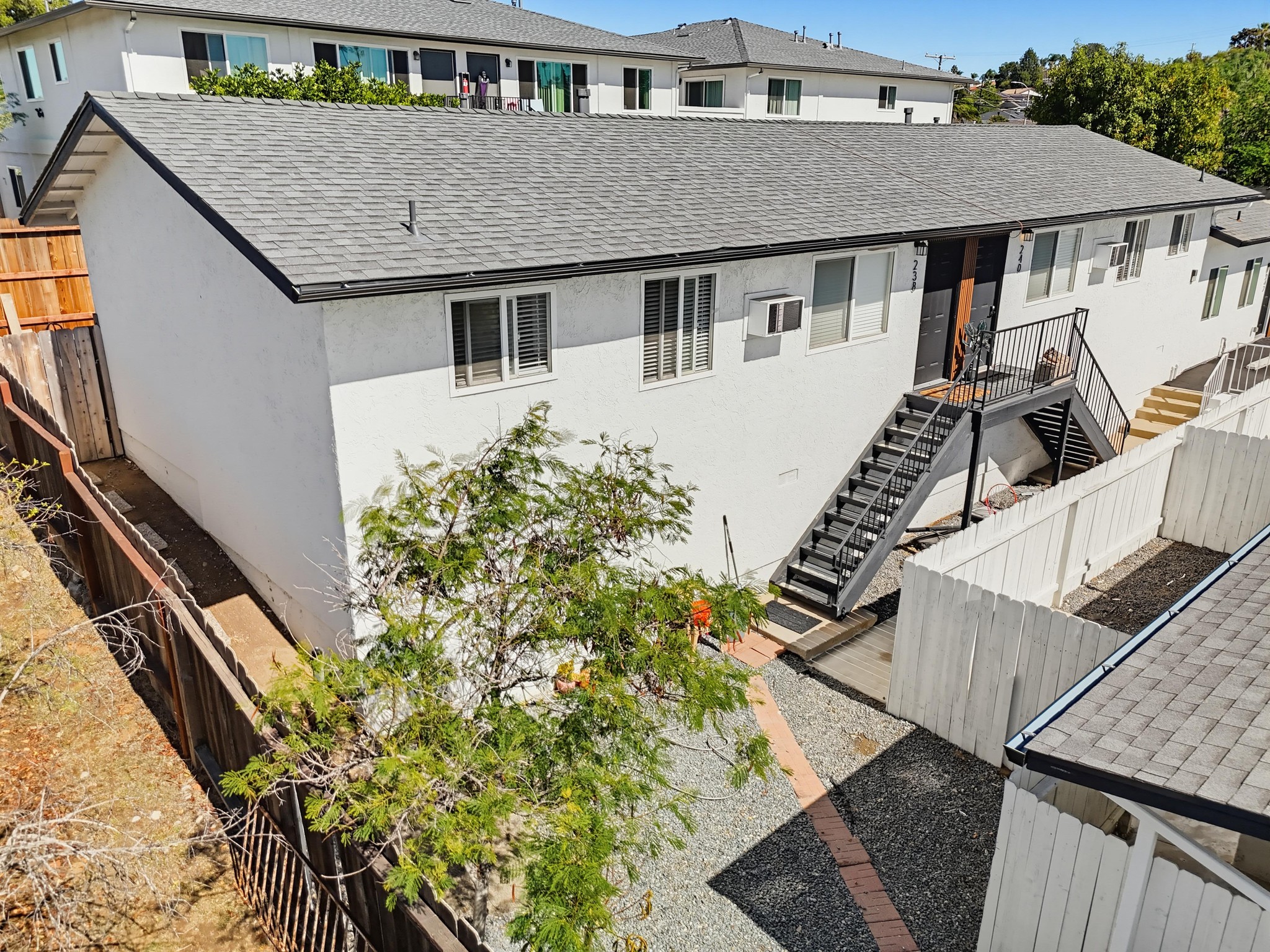 Virtual tour photo 15 of 78 for 226 E California Ave