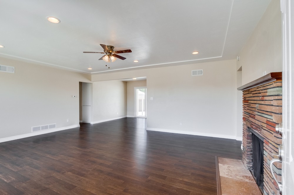 Virtual tour photo 8 of 35 for 2260 Altadena Avenue