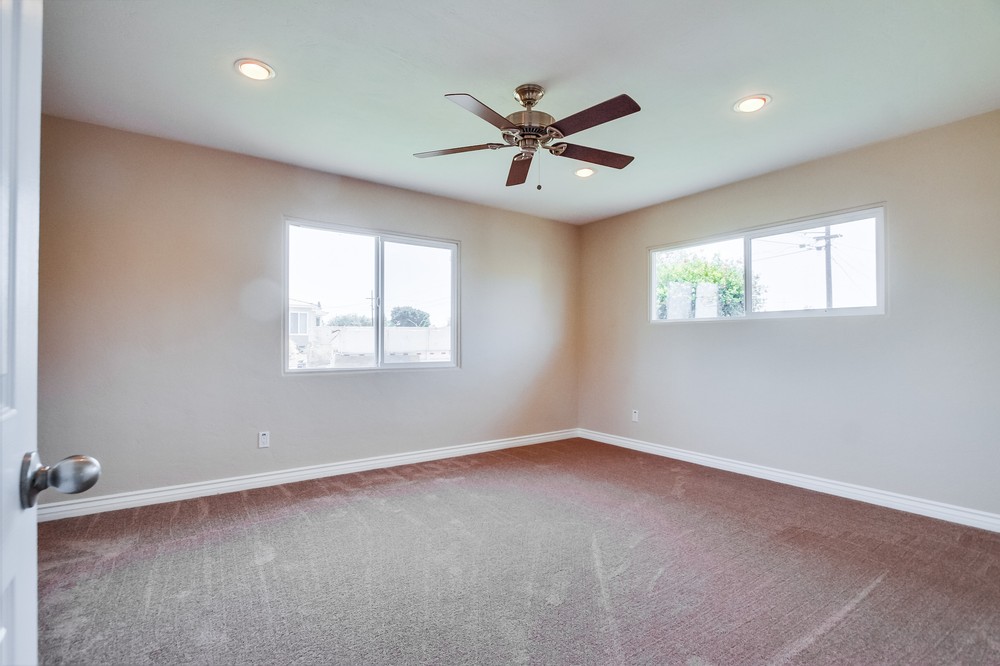Virtual tour photo 19 of 35 for 2260 Altadena Avenue