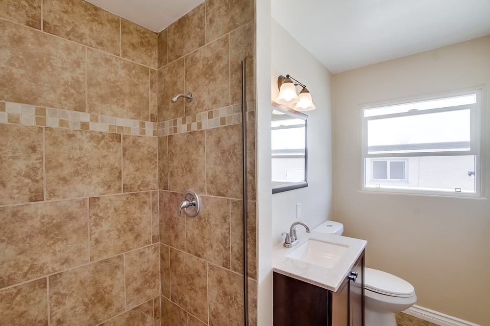 Virtual tour photo 29 of 35 for 2260 Altadena Avenue