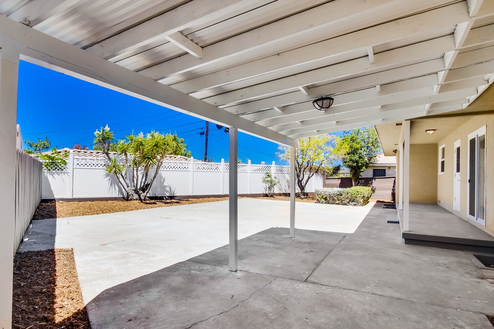 Virtual tour photo 31 of 35 for 2260 Altadena Avenue