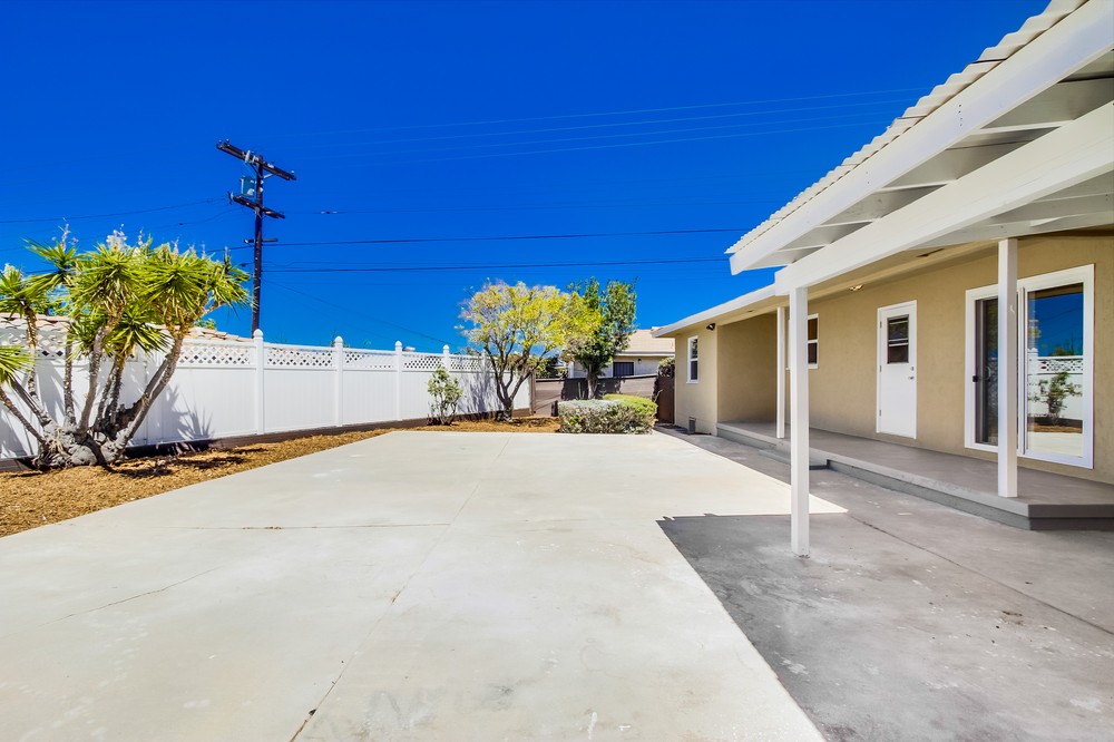 Virtual tour photo 32 of 35 for 2260 Altadena Avenue