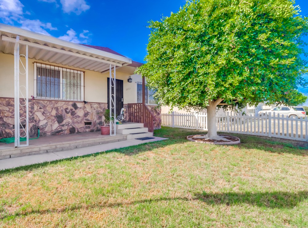 Virtual tour photo 8 of 54 for 2263 Hemlock Ave