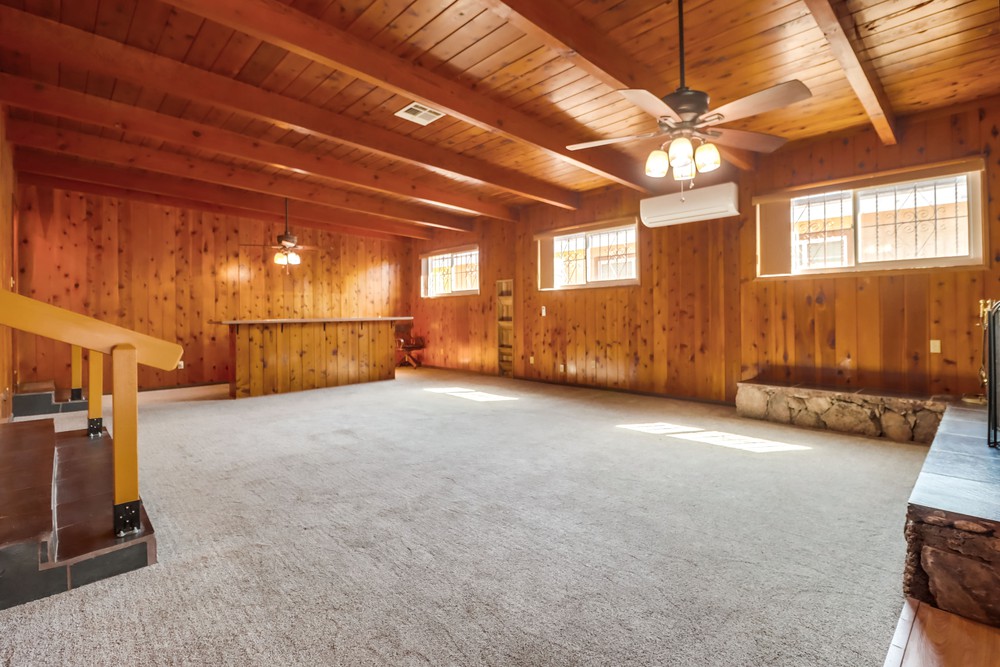 Virtual tour photo 22 of 54 for 2263 Hemlock Ave