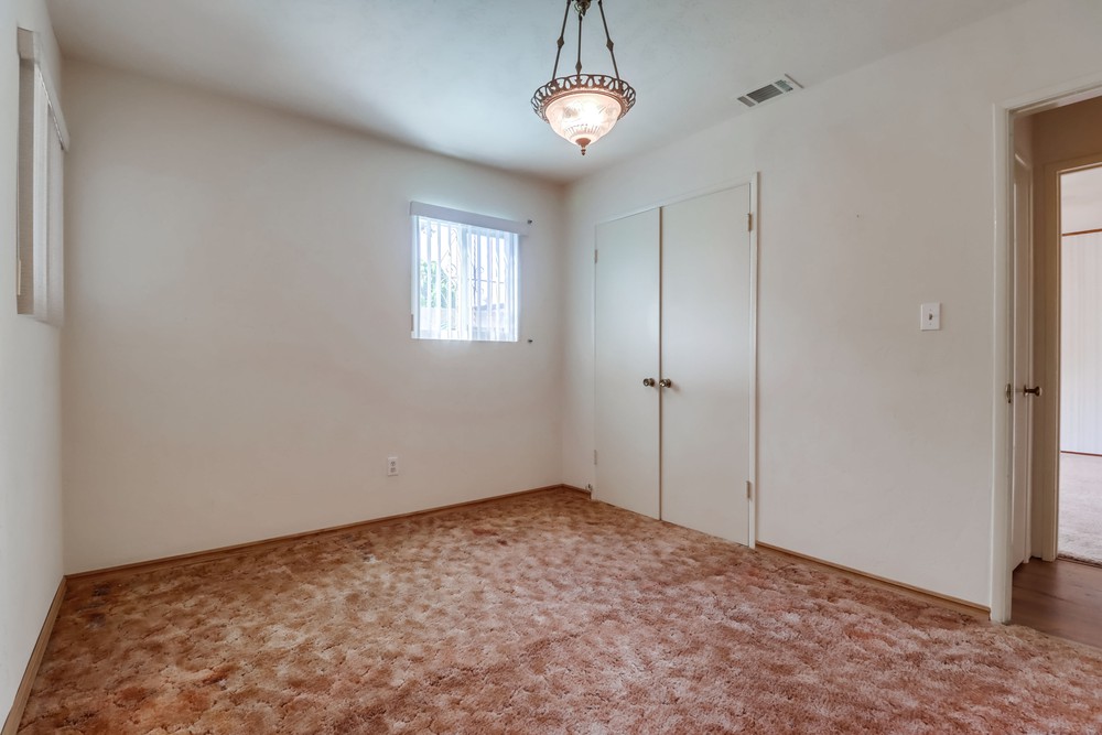 Virtual tour photo 31 of 54 for 2263 Hemlock Ave