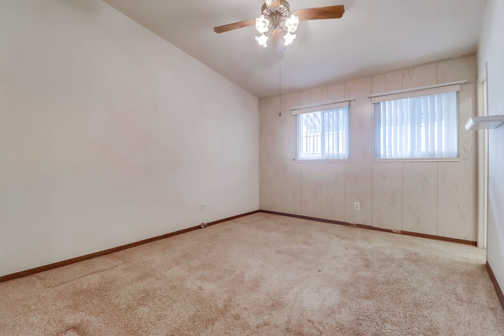 Virtual tour photo 35 of 54 for 2263 Hemlock Ave