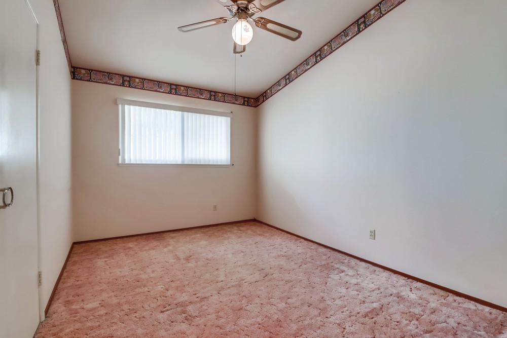 Virtual tour photo 40 of 54 for 2263 Hemlock Ave